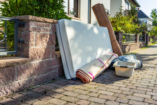 Best Garage Cleanout Services  in Golden Hills, CA
